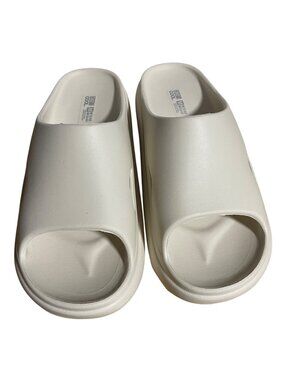 32 Degrees Cool Unisex Cushion Slides EVA Cream Size M (W7.5-8.5/M5.5-6.5)